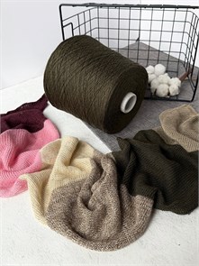 {{photo.Alt || photo.Description || 'Selin 4/28 (Luxury Selection by Ri. Go), 50% лен, 50% шелк, 100 г/700м, цвет хаки'}}